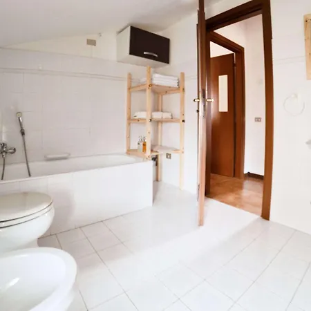 Mansarda Lilli Apartment